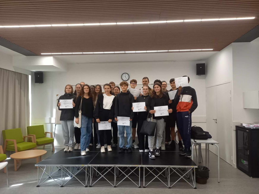 386458238_882525279873272_3103058765695115650_n